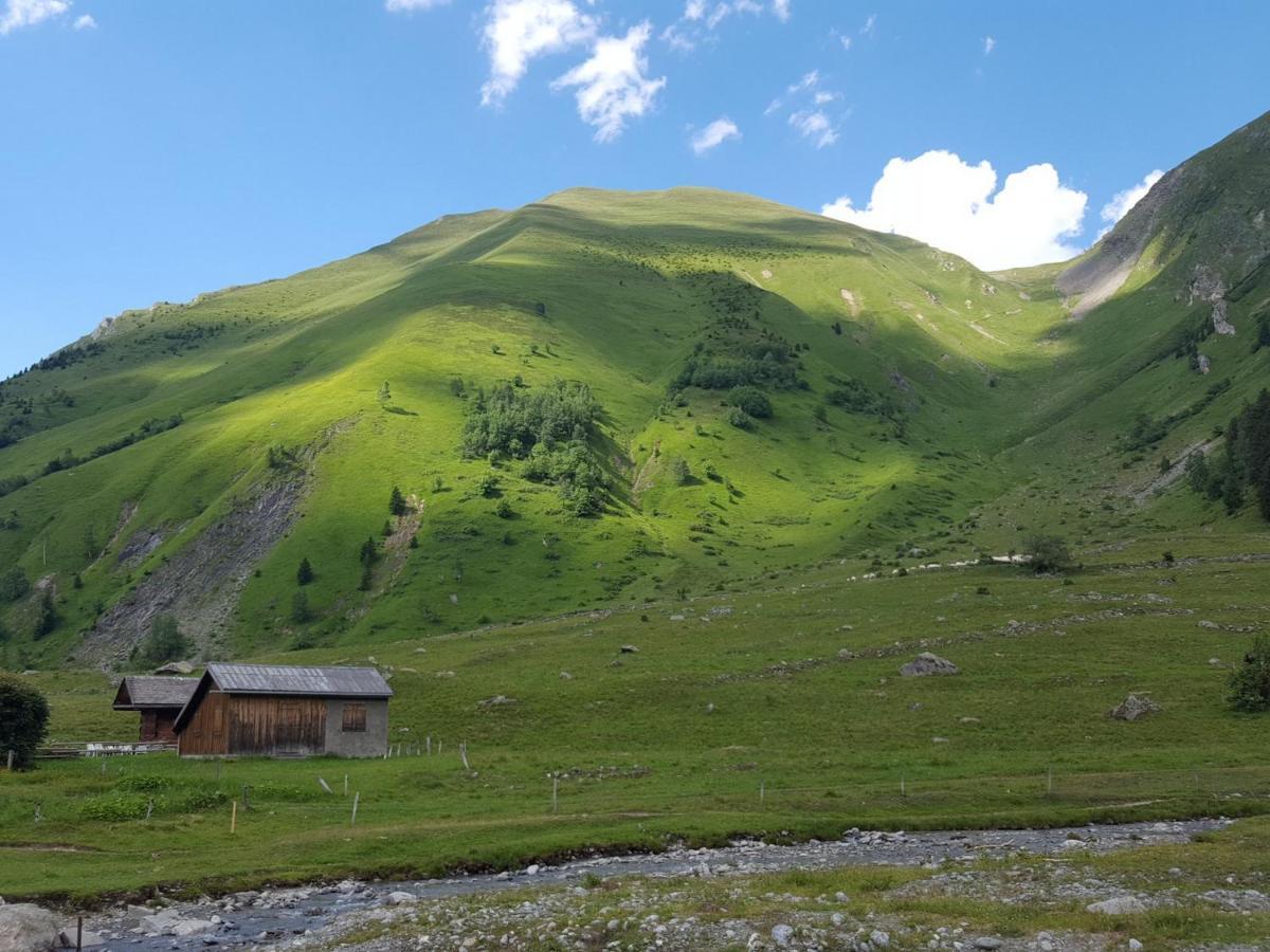 Ferienwohnung Duo Des Alpages Vue Exceptionnelle Sur Le Mont Blc Saint-Gervais-les-Bains Exterior foto